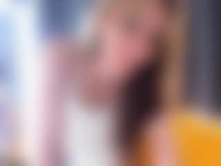 Live cam show with agathaGoddess - Mature MILF on Soda Cam