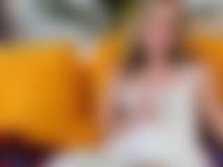 agathaGoddess MILF webcam performer live streaming