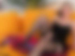 Live cam show with agathaGoddess - Fingering on Camsoda