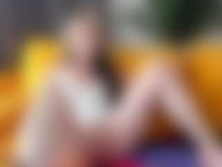 Live cam show with agathaGoddess - Solo on TeamSkeetLive