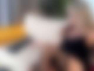 Live cam show with agathaGoddess - Striptease MILF on Ass Tok