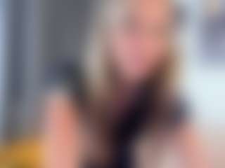 agathaGoddess MILF webcam performer live streaming