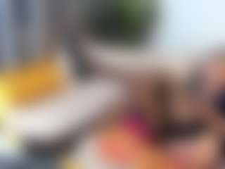 agathaGoddess MILF webcam performer live streaming