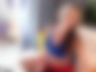 Live cam show with agathaGoddess - Green Eyes on Milfs Live