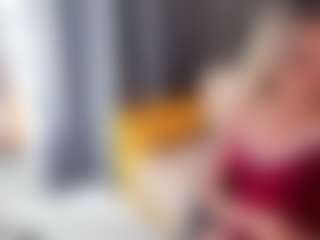 Live cam show with agathaGoddess - Strip MILF on Gym Cam Girls