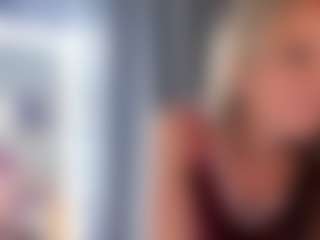 Live cam show with agathaGoddess - Petite on CamClone