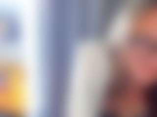 Live cam show with agathaGoddess - Lush MILF on livesuperchat.net