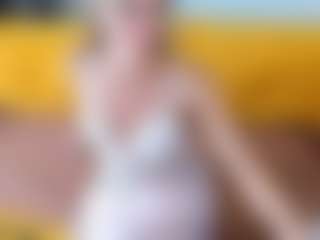 Live cam show with agathaGoddess - Striptease on Milfs Live