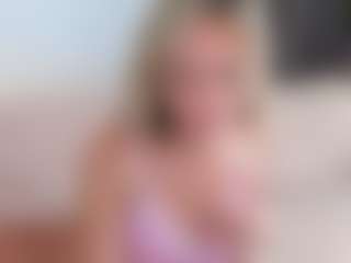 Live cam show with agathaGoddess - Petite on madthumbs