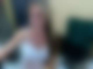 agathaGoddess MILF webcam performer live streaming