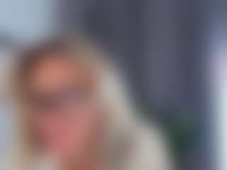 Live cam show with agathaGoddess - Mature Young Adult on googirlz