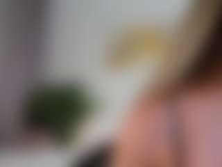 Live cam show with agathaGoddess - Green Eyes on Camsoda