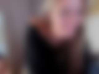 Live cam show with agathaGoddess - Petite Young Adult on hrnylive.com