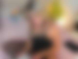 Live cam show with agathaGoddess - Control on Latina Girls