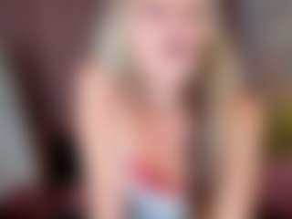 Live cam show with agathaGoddess - Skinny MILF on Camsoda