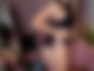 Live cam show with agathaGoddess - Skinny on Camsoda