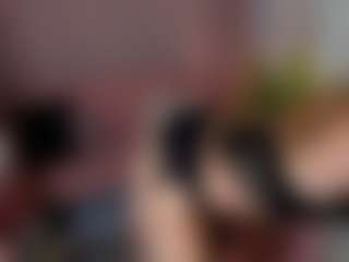 Live cam show with agathaGoddess - Skinny on Camsoda