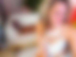 agathaGoddess MILF webcam performer live streaming