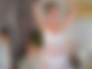 agathaGoddess MILF webcam performer live streaming
