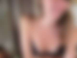 Live cam show with agathaGoddess - Spy MILF on Camiplay Live