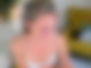 Live cam show with agathaGoddess - Green Eyes on Fling VIP Chat