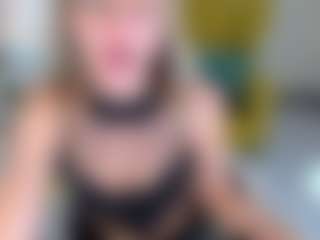 Live cam show with agathaGoddess - Mature Young Adult on dropp.cam