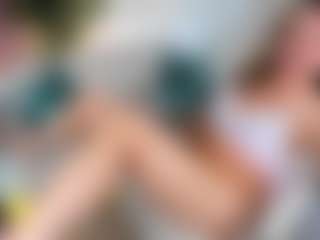 agathaGoddess MILF webcam performer live streaming