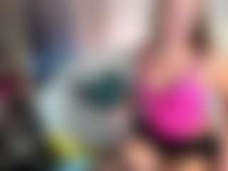 Live cam show with agathaGoddess - Striptease MILF on Mixed Magazine Live