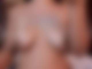 Live cam show with arianarousee - Colombia on CamwithHer