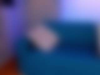 Live cam show with arianarousee - Body Massage on sexylivex.com