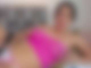 Live cam show with arianarousee - Amateur on Cam Slut