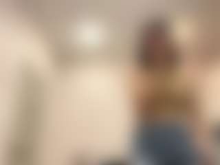 Live cam show with Emila - Young Adult on xDating