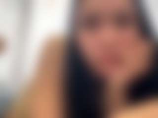Emila's Live Sex Cam Show