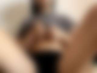 Live cam show with Emila - Nipple Piercings on fapnchat