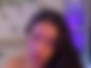 Live cam show with BettyMaldonado - Bikini on Camsoda