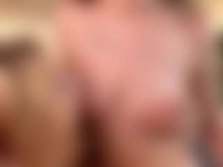 CherrieGadberry's Live Sex Cam Show