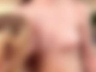 CherrieGadberry's Live Sex Cam Show