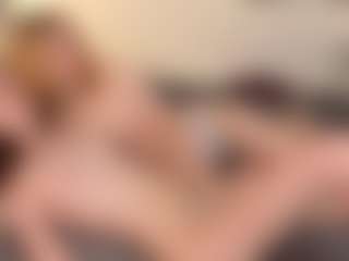 CherrieGadberry's Live Sex Cam Show