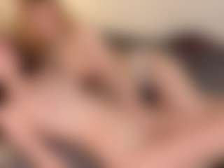 CherrieGadberry's Live Sex Cam Show