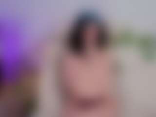 Live cam show with CherrieGadberry - Body Massage on TottyGirls