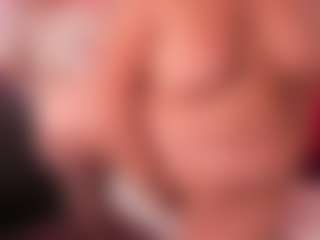 Live cam show with Daniela-Sage - Plussize on liverealitysex.com