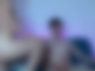 Live cam show with jary-bliss - Eating Pussy on livesuperchat.net