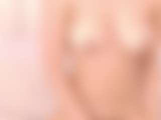 Live cam show with Kendra-Martins - Ebony on SxyPornLive | colombia