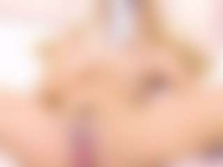 Live cam show with Kendra-Martins - Ebony Teen (18+) on Chatstar