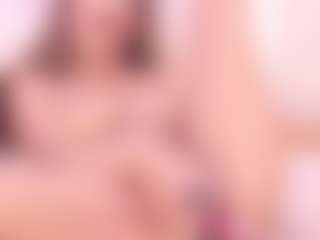 Live cam show with Kendra-Martins - Black Small Tits on Camsoda | colombia