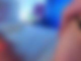 Live cam show with LilianGonzalez - Submissive on Hubzter Live