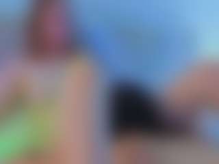 Live cam show with LilianGonzalez - Big Tits Small Tits on Chatstar