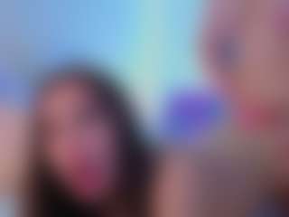 Live cam show with LilianGonzalez - Submissive on Camsoda