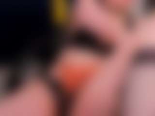 Live cam show with QueenMilena - Spanks on realtime-chat