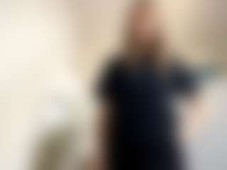 Live cam show with RomaOrtuno - Flex on Camsoda